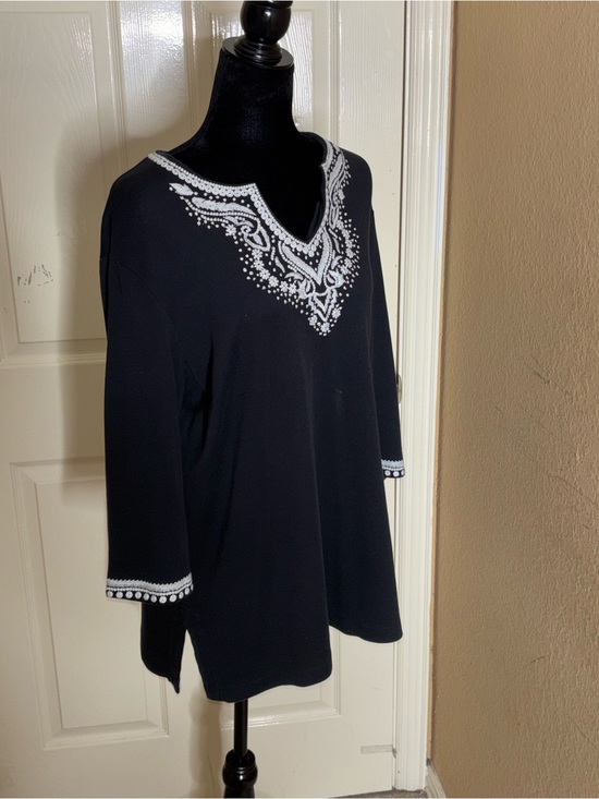 Johnny Was Tops - Johnny Was tunic blouse women XL black & white floral